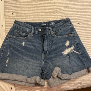 OLD NAVY HIGH WAITED SHORTS SIZE 6❤️❤️❤️